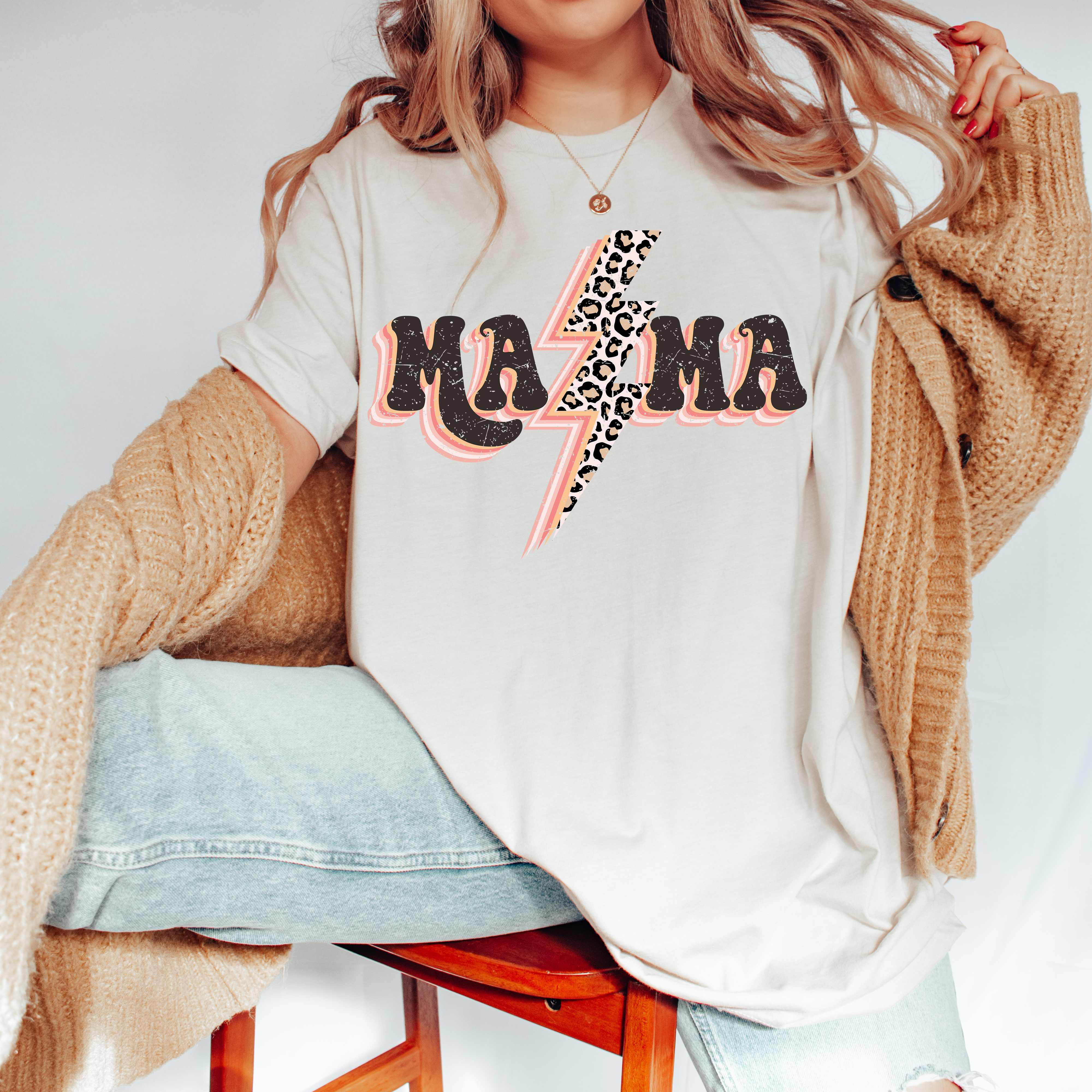 Mama (Black Distressed) DTF Transfer