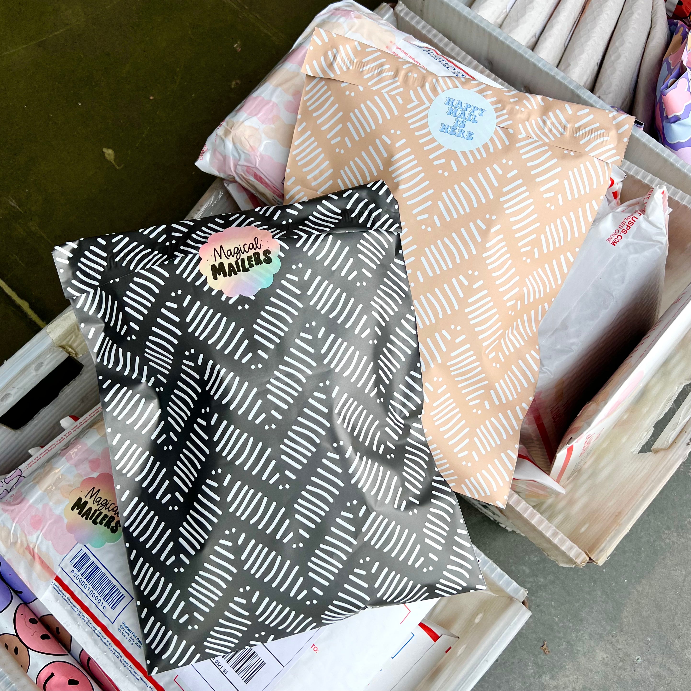 Black Zig Zag Poly Mailer