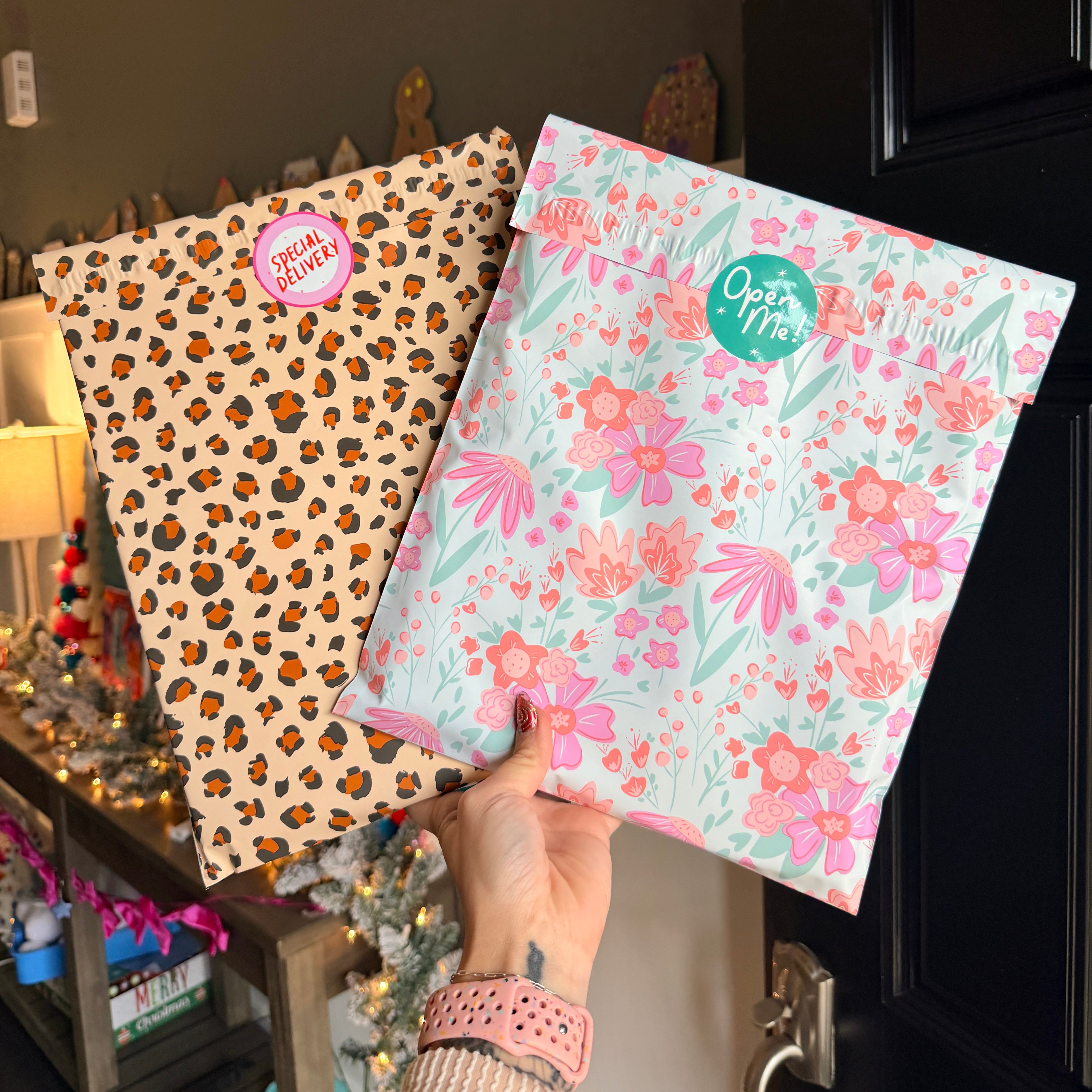 10x13" Blissful Floral Poly Mailer