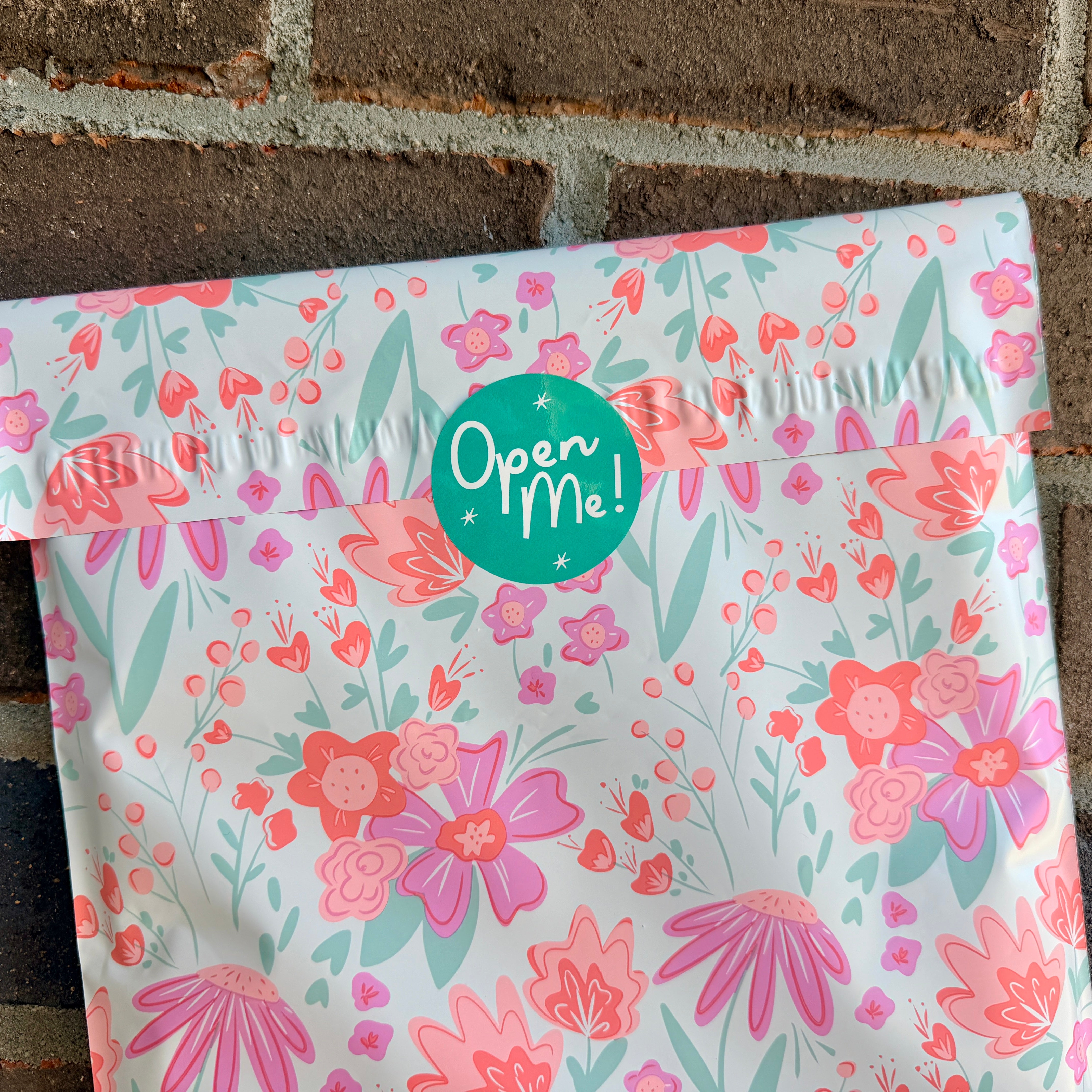 10x13" Blissful Floral Poly Mailer