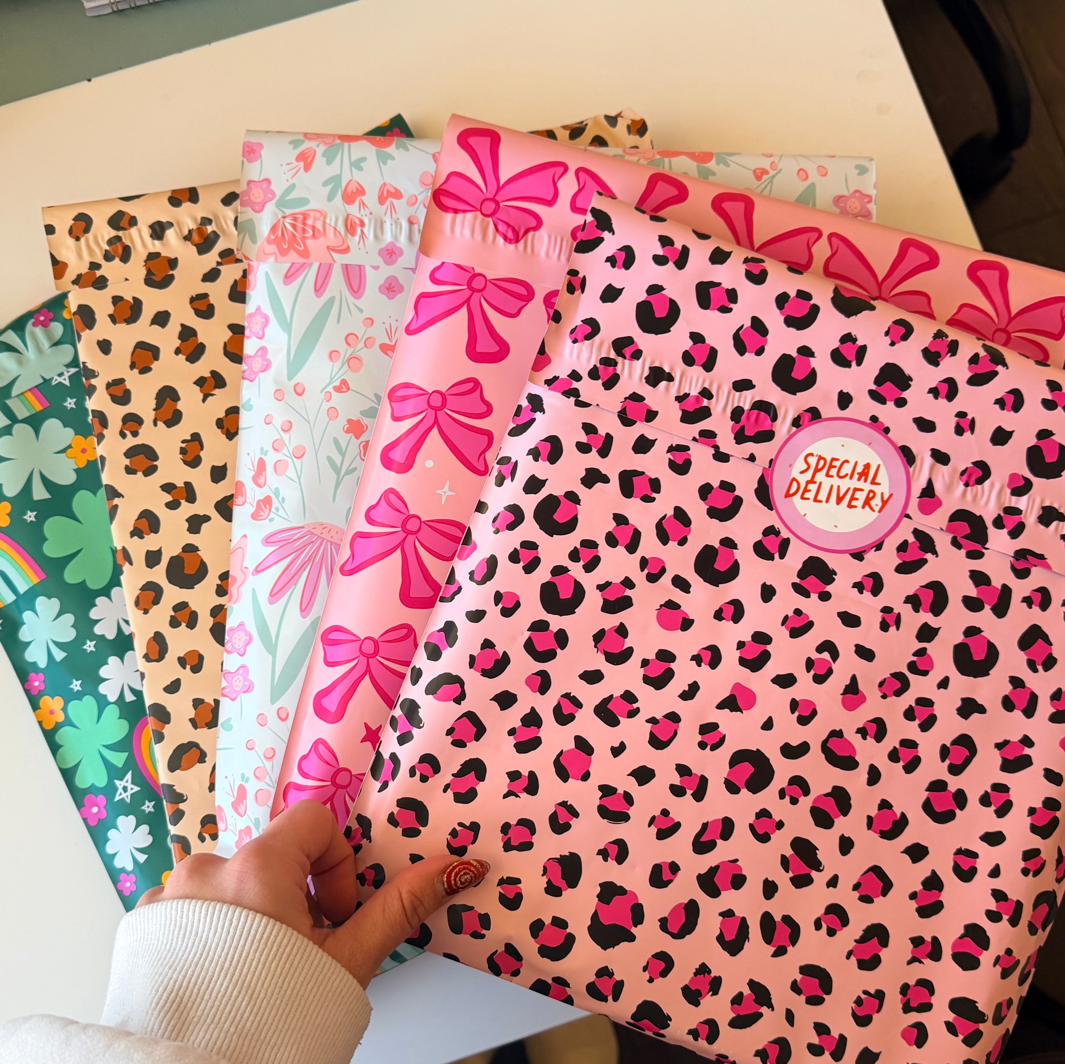 10x13" Pink Leopard Poly Mailer
